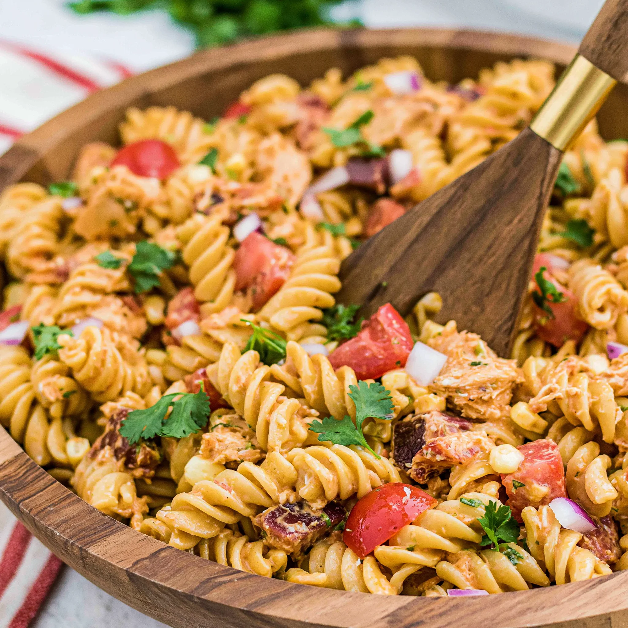 Chipotle Ranch Pasta Salad Recipe (Easy and Flavorful!)